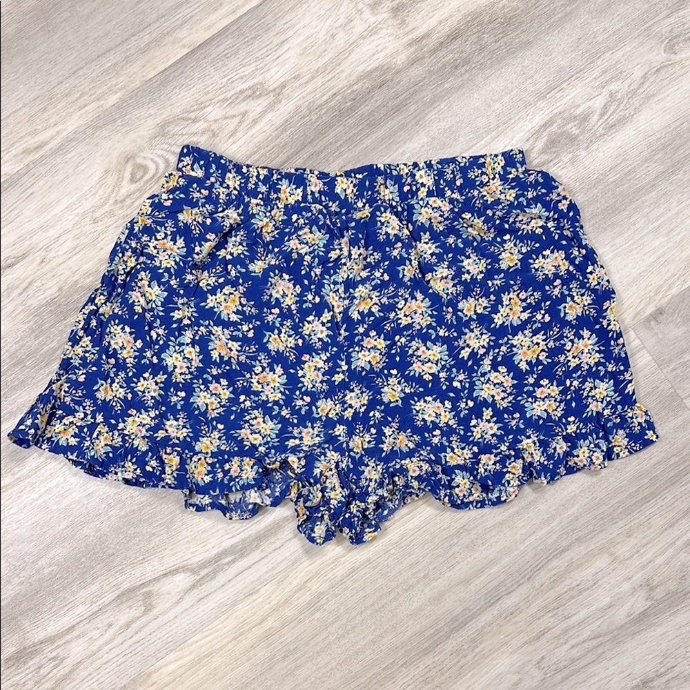 American Eagle Cottagecore Romantic Floral Print Flowy Ruffled Hem Pull-On Short